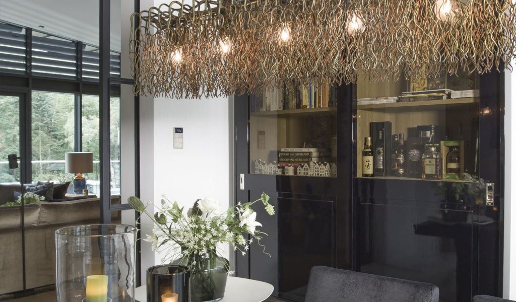 125-intro_interior-lighting-design-modern-chandelier-top-lighting-brands-brandvanegmond