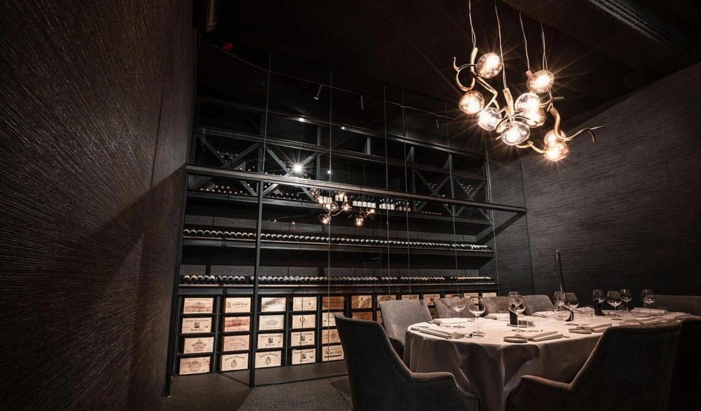 202-intro_restaurant-lighting-design-modern-light-fixtures-interior-designer-william-brand-brandvanegmond-1