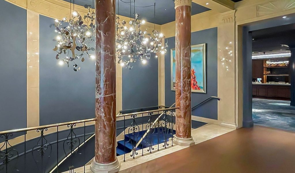 Newbury-Boston-Hotel-Hospitality-Lighting-Design-San-Francisco-United-States-BrandvanEgmond-front