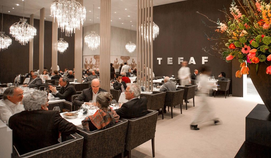 grand-chandeliers-commercial-lighting-design-interior-design-william-brand-brandvanegmond-Gall-L