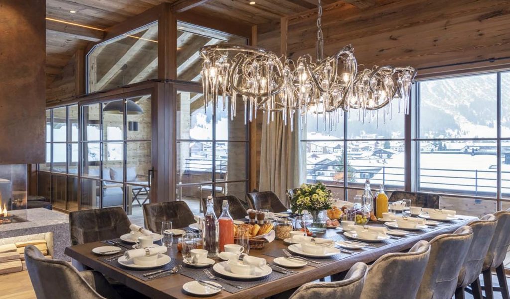 luxury-chalet-design-modern-chandelier-lech-header.jpg